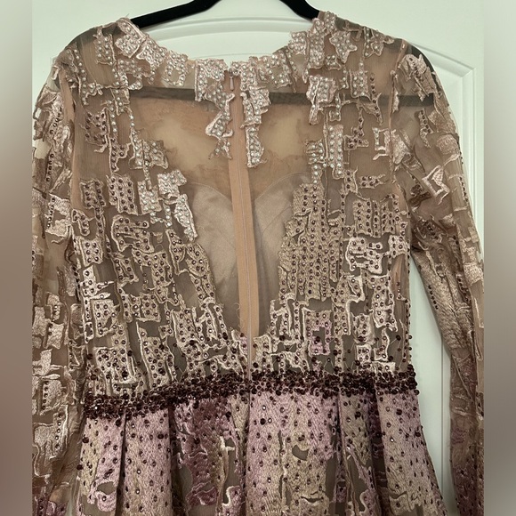 Size 10 evening gown. - Picture 5 of 6